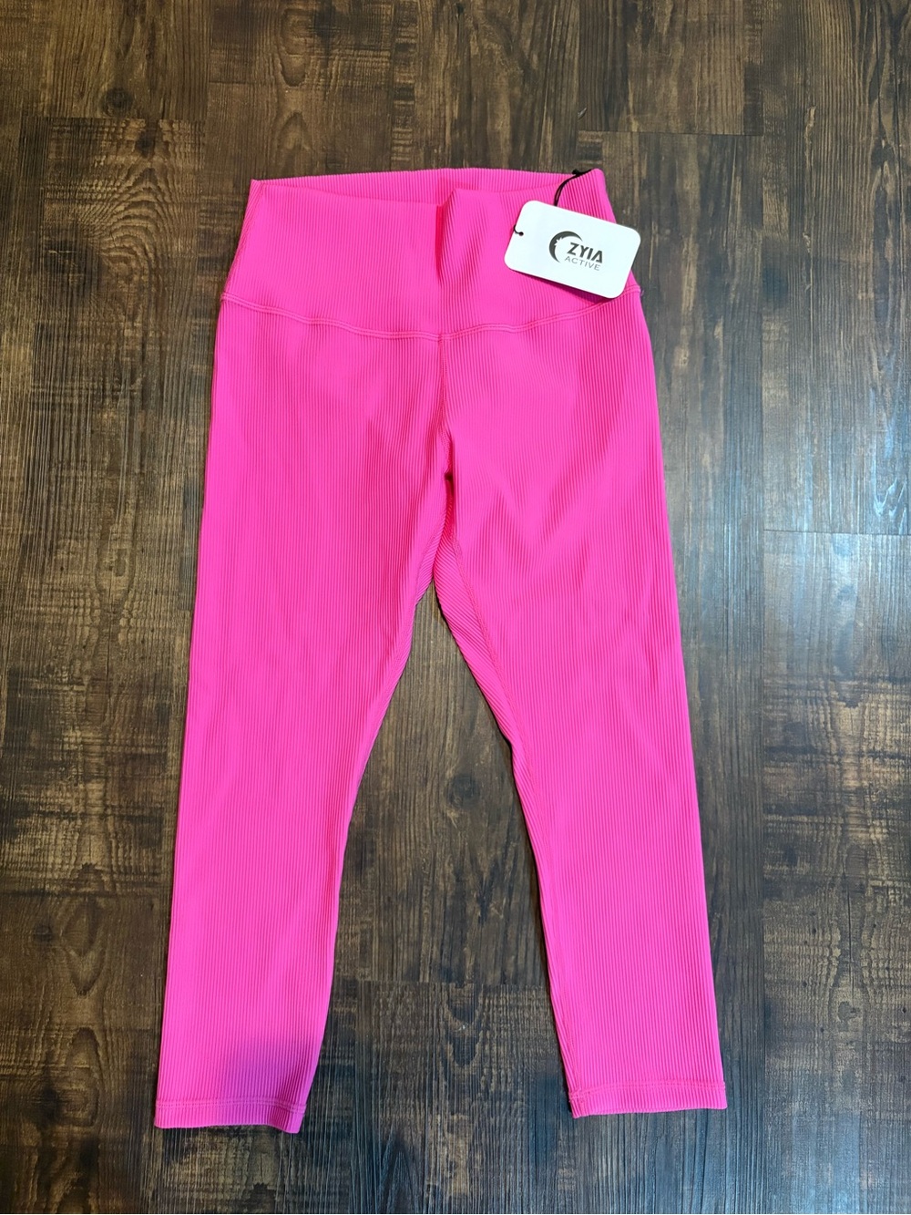 ZYIA Girls' Bright Hot Pink Ribbed Capri  Leggings